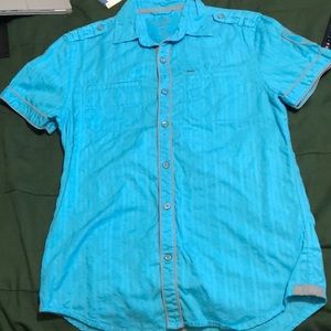 Guess short sleeve button down shirt